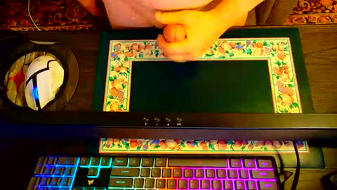 Snapshot of cumforme1988 chatting on October 2, 6:31 am cumforme1988 online show from October 2, 6:31 am