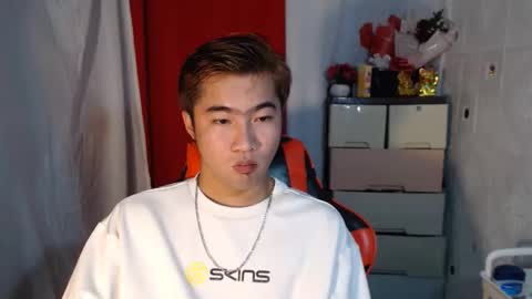 Snapshot of cumhavefun25 chatting on November 11, 7:41 am ask me online show from November 11, 7:41 am