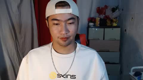 Snapshot of cumhavefun25 chatting on November 13, 4:39 pm ask me online show from November 13, 4:39 pm