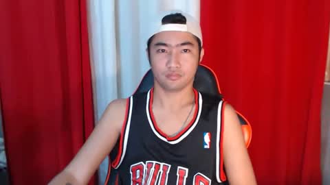 Snapshot of cumhavefun25 chatting on April 1, 6:05 pm ask me online show from April 1, 6:05 pm