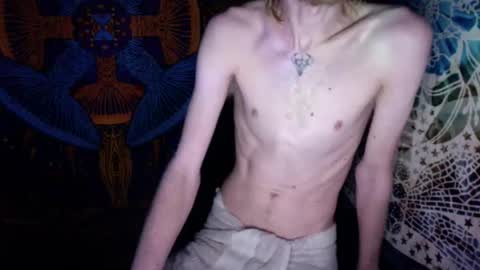 Snapshot of cumlickmydick69 chatting on June 5, 5:58 am cumlickmydick69 online show from June 5, 5:58 am