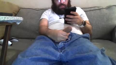 Snapshot of cummachine2022 chatting on December 7, 12:52 am cummachine2022 online show from December 7, 12:52 am