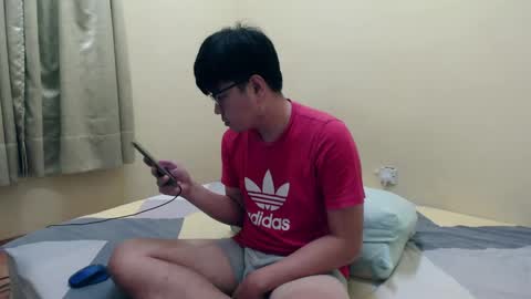 Snapshot of cummonster94 chatting on December 1, 6:08 pm cummonster94 online show from December 1, 6:08 pm