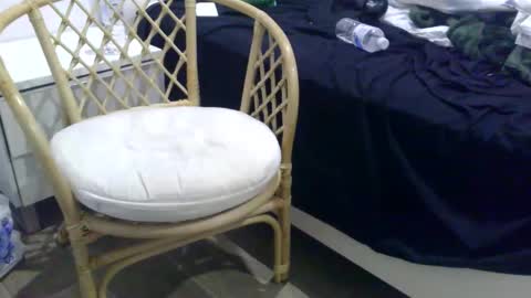 cumtowa online show from September 17, 9:49 pm