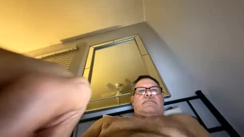 Johnny online show from December 29, 6:03 am