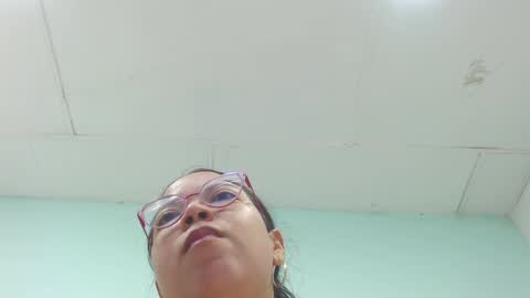 Cumontitsxxx online show from March 5, 11:28 am