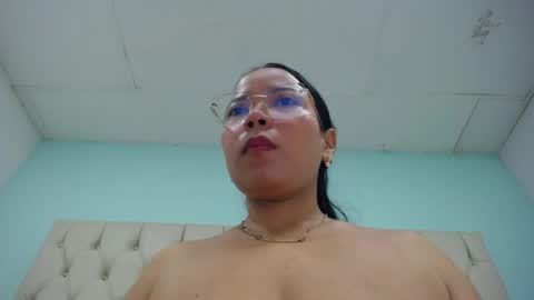 Snapshot of cumontitsxxx chatting on May 12, 12:35 pm Cumontitsxxx online show from May 12, 12:35 pm