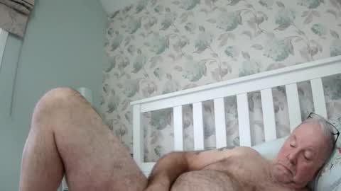 Snapshot of cumovermexxxxx chatting on January 19, 4:22 pm cumovermexxxxx online show from January 19, 4:22 pm