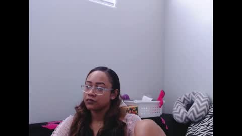 Nia Reese online show from March 13, 7:53 pm