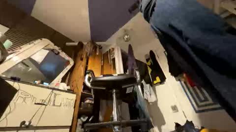 Snapshot of cumsinmealot chatting on February 15, 7:51 am Aprilia online show from February 15, 7:51 am