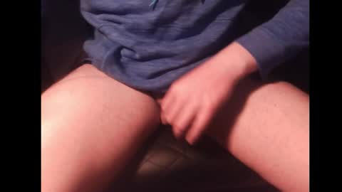 Snapshot of cumswallower42069 chatting on March 3, 5:24 am cumswallower42069 online show from March 3, 5:24 am