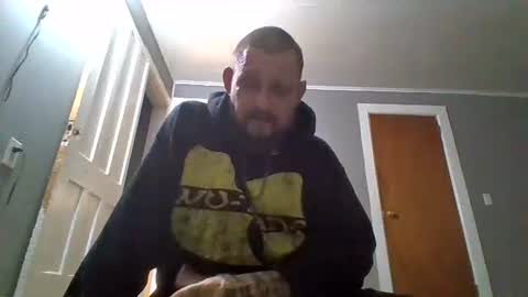 Snapshot of cuntreeboy68 chatting on January 6, 2:58 am Bash online show from January 6, 2:58 am