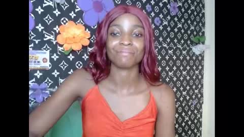 Snapshot of cupidxdoll chatting on February 13, 12:54 pm cupidxdoll online show from February 13, 12:54 pm