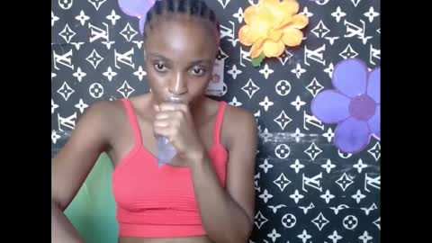 Snapshot of cupidxdoll chatting on February 14, 12:03 pm cupidxdoll online show from February 14, 12:03 pm