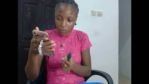 Snapshot of cupidxdoll chatting on February 8, 7:28 pm cupidxdoll online show from February 8, 7:28 pm