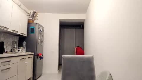 maria  alex online show from February 18, 4:04 am