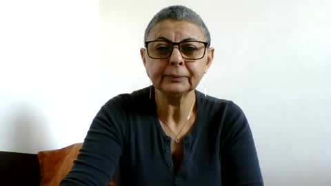 Snapshot of cuplu4346529860 chatting on January 18, 9:34 am couple online show from January 18, 9:34 am