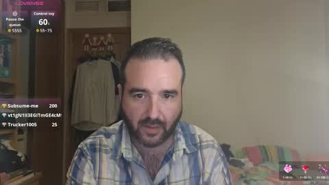 curiosillo1983 online show from October 12, 5:34 pm