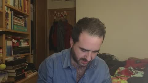 curiosillo1983 online show from February 14, 8:33 am