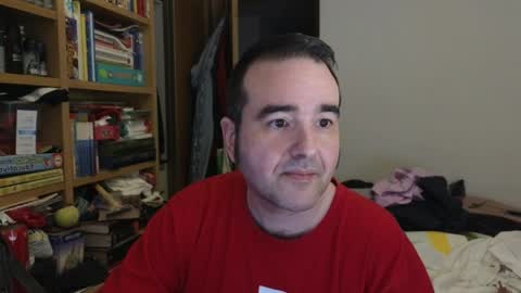 curiosillo1983 online show from April 10, 1:38 pm