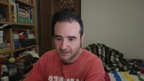 Snapshot of curiosillo1983 chatting on April 18, 8:20 pm curiosillo1983 online show from April 18, 8:20 pm