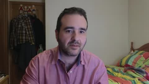 Snapshot of curiosillo1983 chatting on May 9, 4:12 pm curiosillo1983 online show from May 9, 4:12 pm