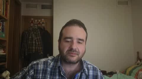 Snapshot of curiosillo1983 chatting on May 11, 6:38 pm curiosillo1983 online show from May 11, 6:38 pm