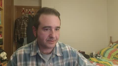 Snapshot of curiosillo1983 chatting on May 12, 3:09 pm curiosillo1983 online show from May 12, 3:09 pm