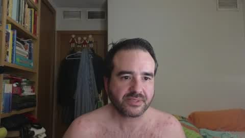 Snapshot of curiosillo1983 chatting on June 25, 12:54 am curiosillo1983 online show from June 25, 12:54 am
