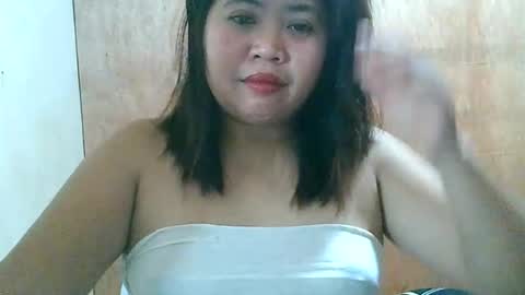 Snapshot of curious_girl247 chatting on February 22, 2:04 pm curious_girl247 online show from February 22, 2:04 pm