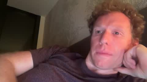 Snapshot of curiousmike6 chatting on June 19, 11:36 am curiousmike6 online show from June 19, 11:36 am