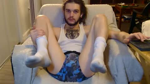 curiouss25 online show from December 14, 8:20 am