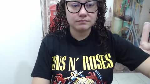 Vannesa online show from November 18, 8:35 pm