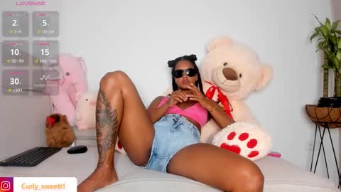 Curly  -  OF- CURLY SWEETT online show from March 13, 1:29 pm