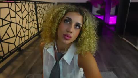 Antonia online show from July 8, 11:20 pm
