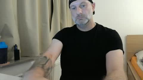 Curman85 online show from January 25, 11:54 pm