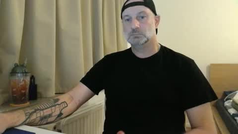 Curman85 online show from October 25, 10:48 pm