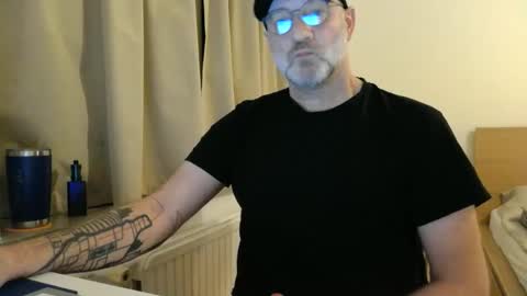 Curman85 online show from February 7, 12:03 am