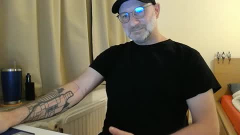 Curman85 online show from February 18, 11:22 pm