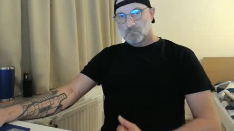 Curman85 online show from April 20, 10:44 pm