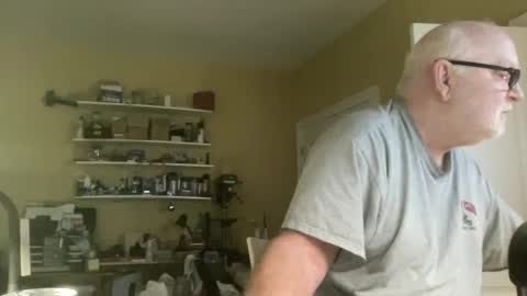 Snapshot of curo69 chatting on January 2, 3:40 pm ALAN online show from January 2, 3:40 pm