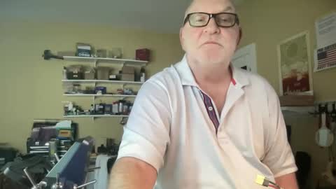 Snapshot of curo69 chatting on February 11, 5:07 pm ALAN online show from February 11, 5:07 pm