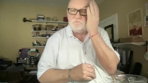 Snapshot of curo69 chatting on February 19, 1:17 pm ALAN online show from February 19, 1:17 pm