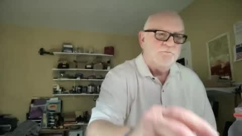 Snapshot of curo69 chatting on February 28, 9:23 pm ALAN online show from February 28, 9:23 pm