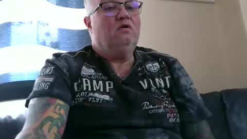 curtus14 online show from November 22, 9:52 am