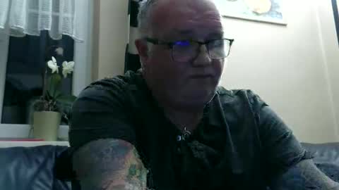 curtus14 online show from November 26, 9:38 pm