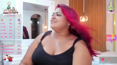  Hanna  online show from December 11, 5:37 pm