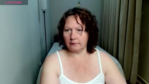 curvy_girlz online show from September 9, 5:12 pm