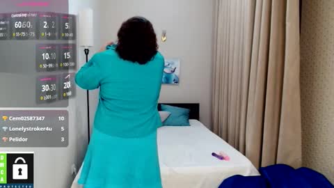 curvy_girlz online show from September 11, 5:13 pm