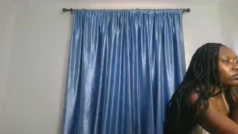 mel online show from February 5, 11:15 am